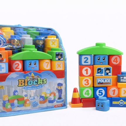 Shapes and numbers building blocks set