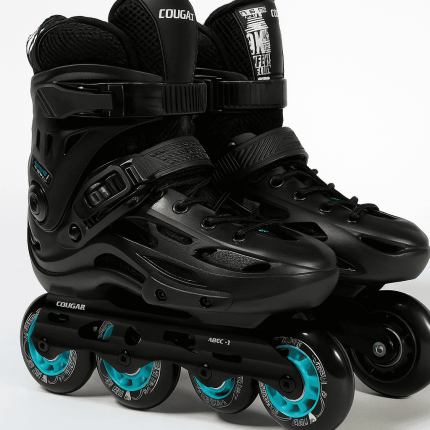 Cougar 509 Roller Skates in Black and White